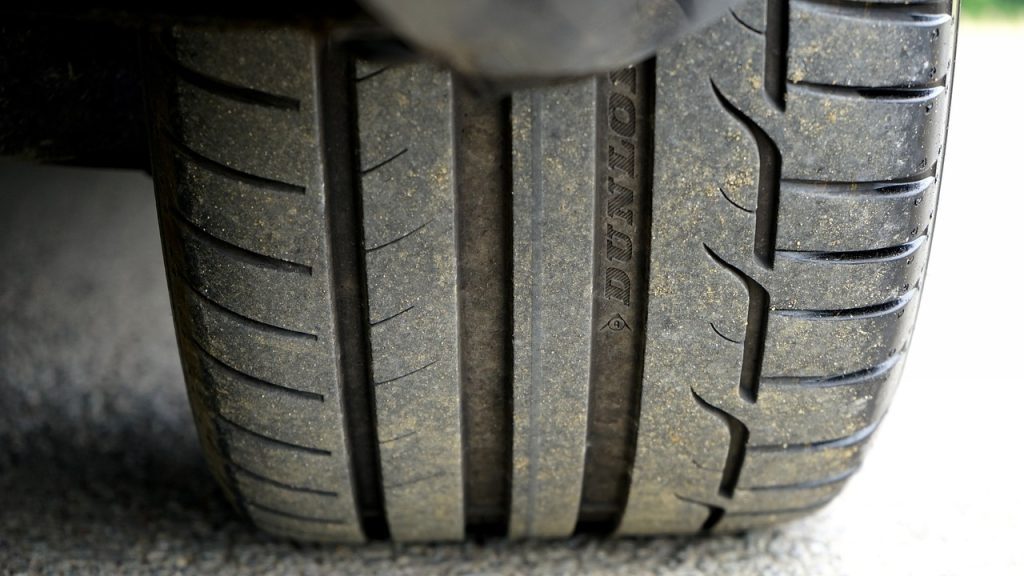 tyre, car, wheel-1535031.jpg